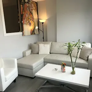 https://isabel-manoja-apartment.1costadelsol.com